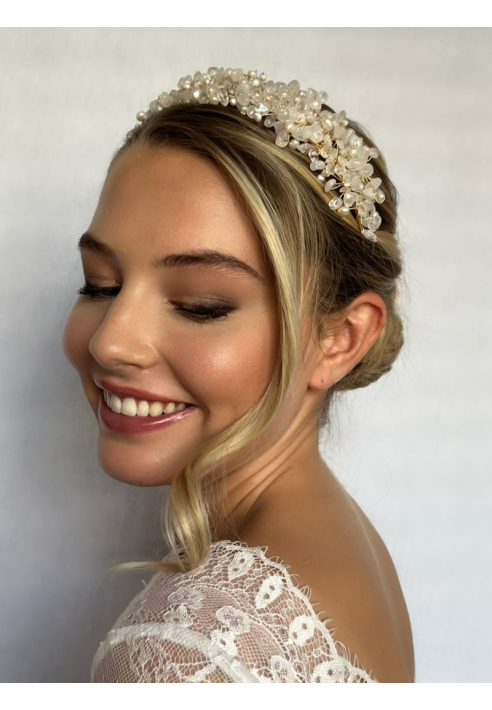 Sally Jane Bridal Selena Tiara Dorado ()
