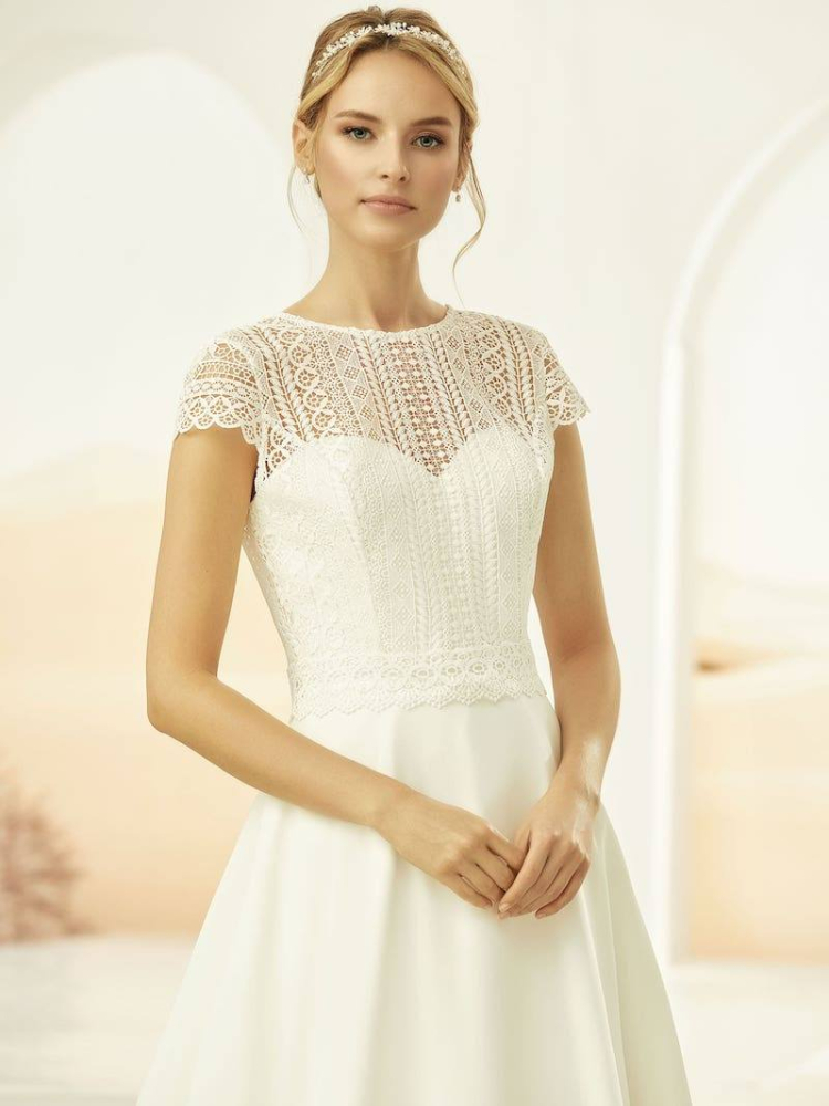 Bolero Bianco Evento E324 main product photo