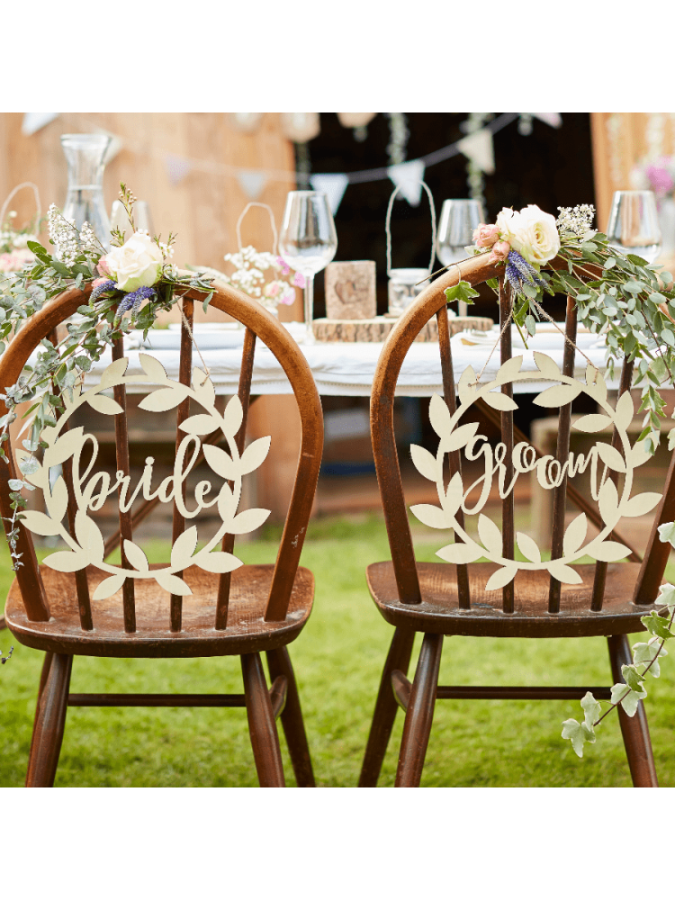 Ginger Ray CW-212 Carteles de madera para las sillas de boda de los novios main product photo
